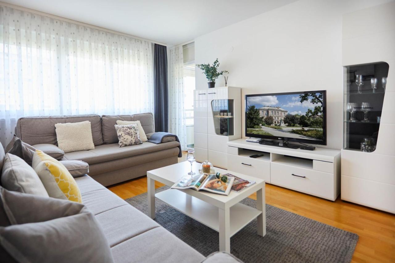 Spacious 2Bdr Apartment Near Business District Ζάγκρεμπ Εξωτερικό φωτογραφία