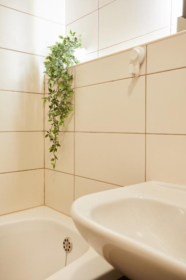 Spacious 2Bdr Apartment Near Business District Ζάγκρεμπ Εξωτερικό φωτογραφία